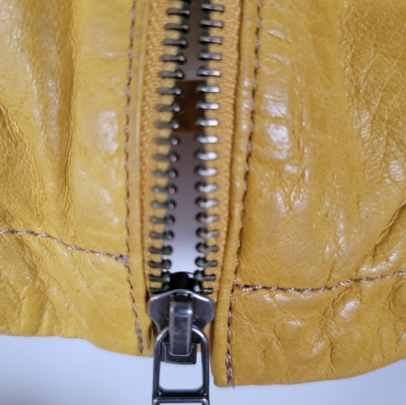 Danier Womens Mustard Yellow Leather Moto Jacket - Picture 7 of 10